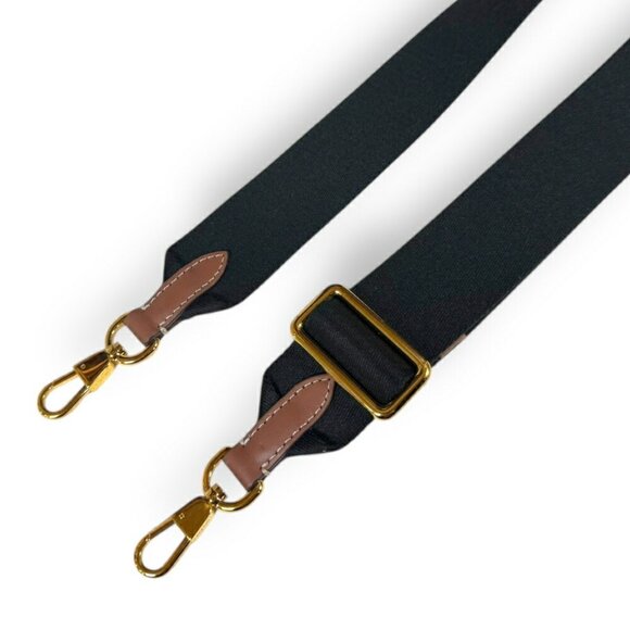 BURBERRY Brown Shoulder Bag - Picture 9 of 9